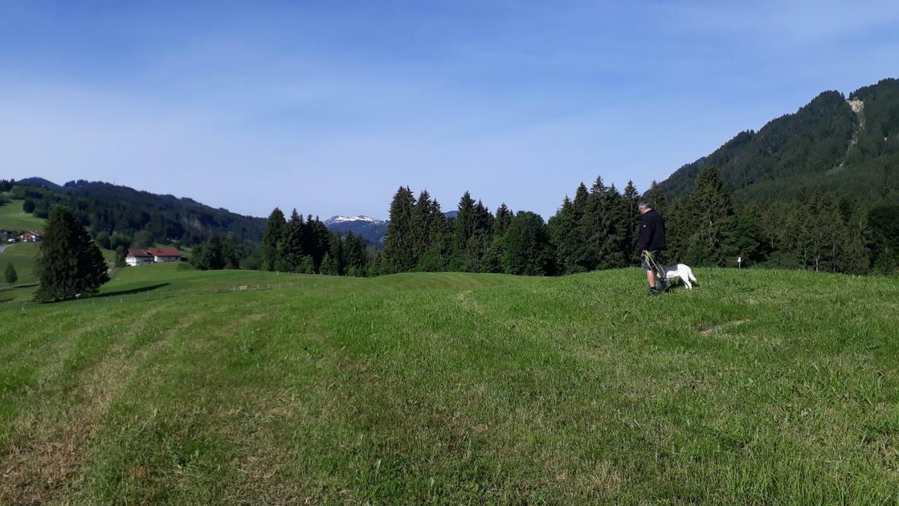 Ferienwohnung Gipfelsturmer Gunzesried Bagian luar foto